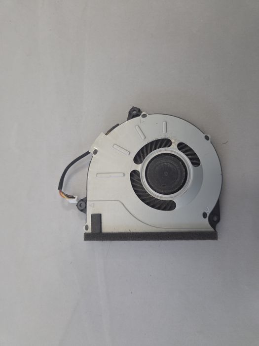 Sprzedam wentylator do Laptopa LENOVO G50-70
