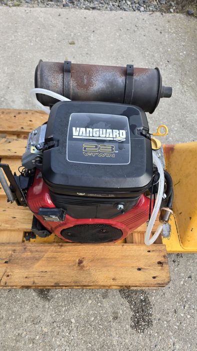 Silnik briggs vanguard 23hp