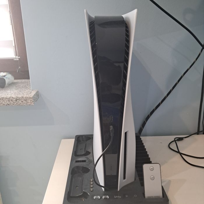 Playstation 5 z grami