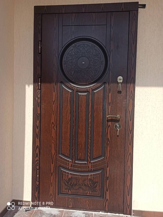 Входные двери. Есть услуга монтажа и доставки.