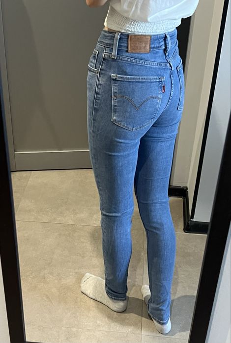 Жіночі джинси Levi’s левайс 24 розміру