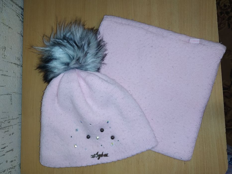 Шапка зимняя на 8-12 лет