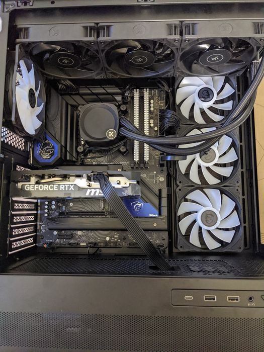 Komputer gamingowy Core i5 14600kf RTX 5060 32/512