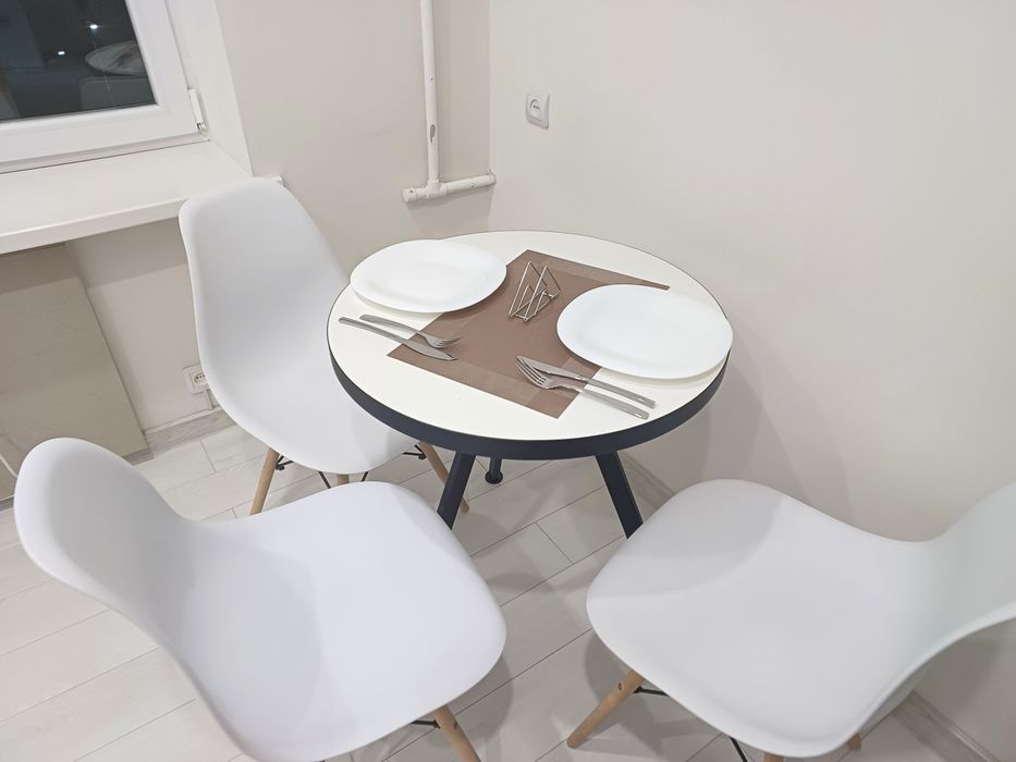 Сдам 2 кв.пр-ктСвободы с шикарным видом на сквер с фонтанами 20000 грн