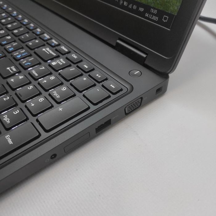 Ігровий Dell latitude 5591+Intel i5-8400H+Nvidia Geforce MX130 2Gb