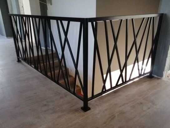 Balustrady, poręcze, schody, konstrukcje