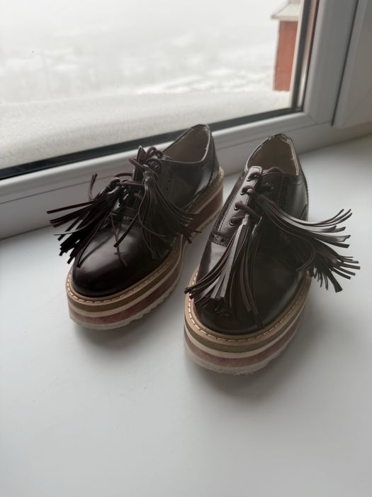 Взуття zara 37 розмір! Ціна 500 гривень