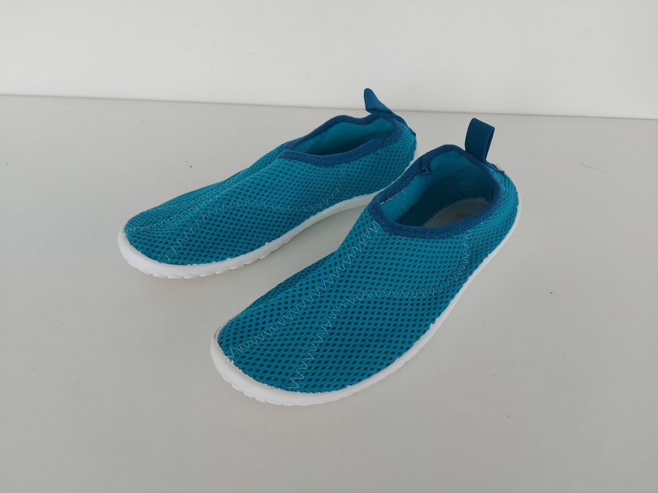 Buty dziecięce do pływania w rozmiarze 32-33