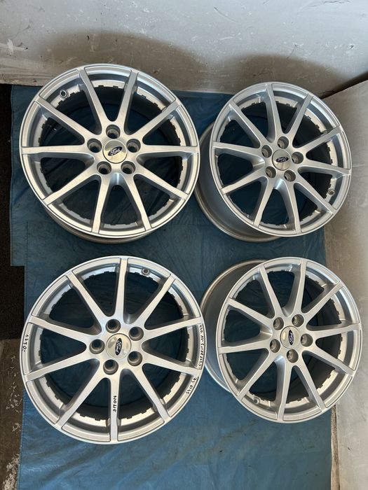 470 Felgi Aluminiowe FORD R 17 5x108 otwór 63,3 NOWE