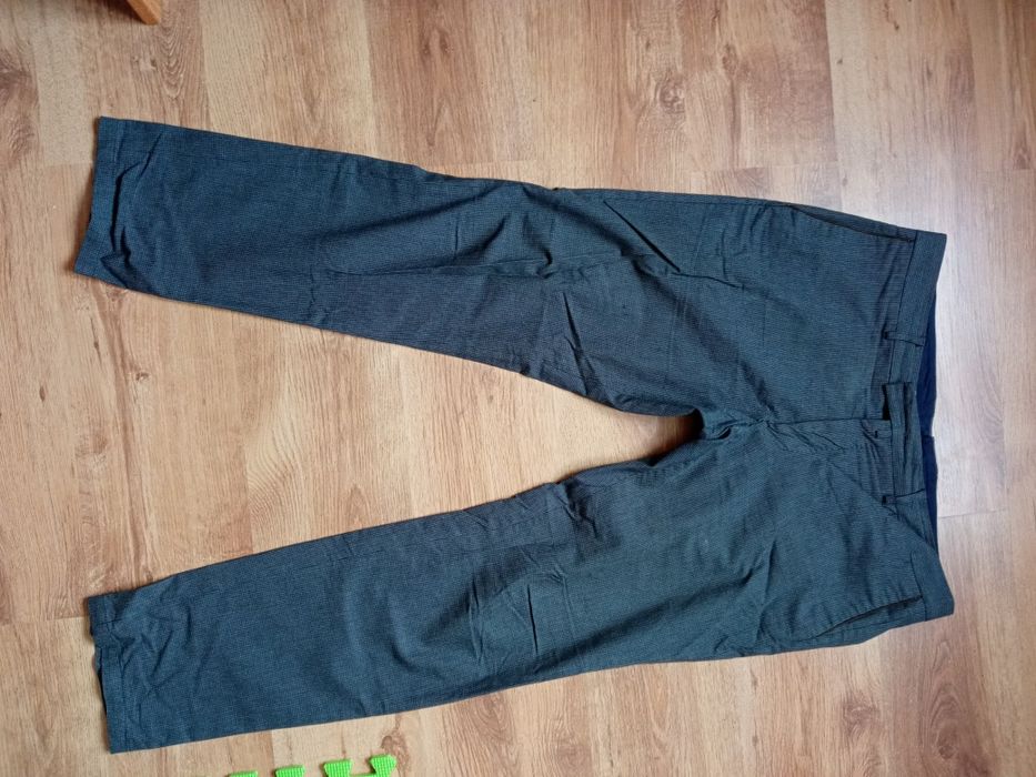 Spodnie męskie ZARA roz 48 pas 102cm (100% bawełna)