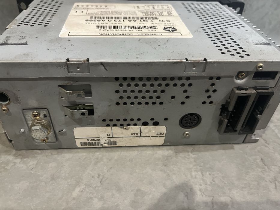 Автомагнитола  концерна даймлер крайслер