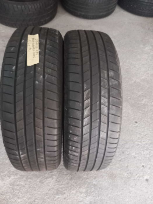 4 pneus 215/65R17 Michelin e Bridgestone