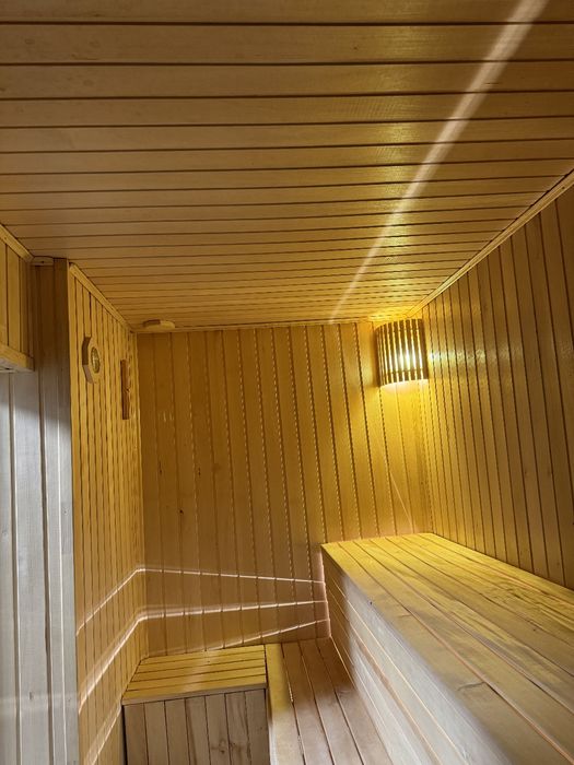 Сауна для невеликих компаній 6-8 чоловік
