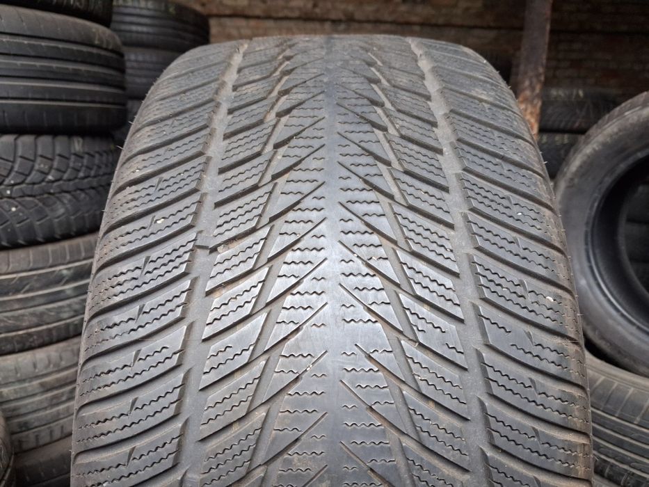 распаровка шины б/у 255/40 R19 Superia Blue Win