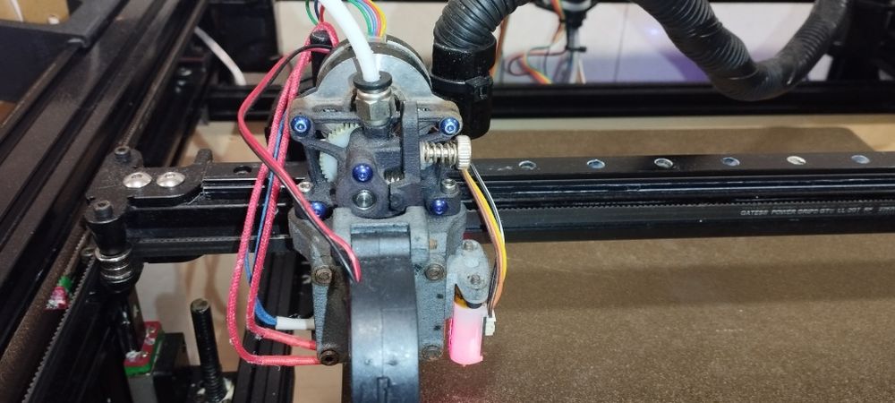 Impressora 3D BLV MGN Cube + Duet 2 + Raspberry Pi 3