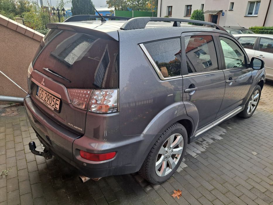 Sprzedam  Mitsubishi Outlander 2012r