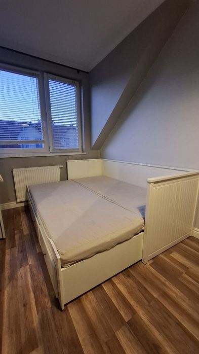 Łóżko Ikea Hemnes materac VANNAREID