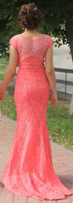 Красива вечірня сукня (вечернее платье).