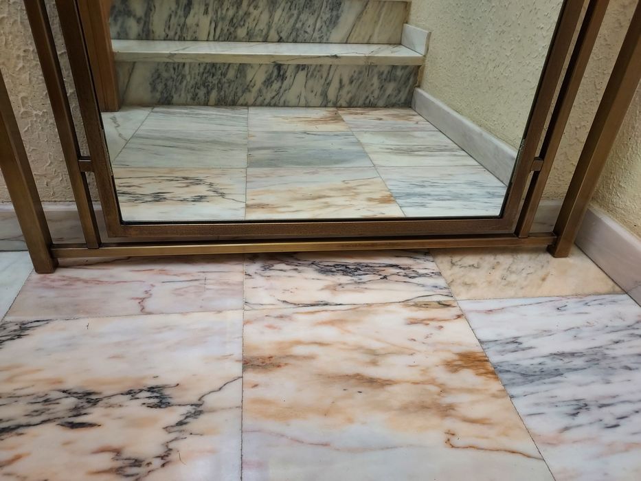 Espelho Moldura Ferro Dourado