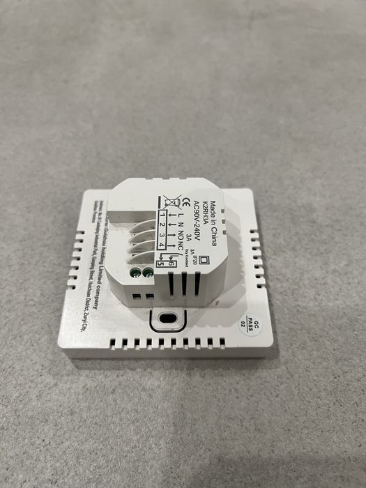Programowalny termostat cyfrowy K2RH3A AC 90–240 V
