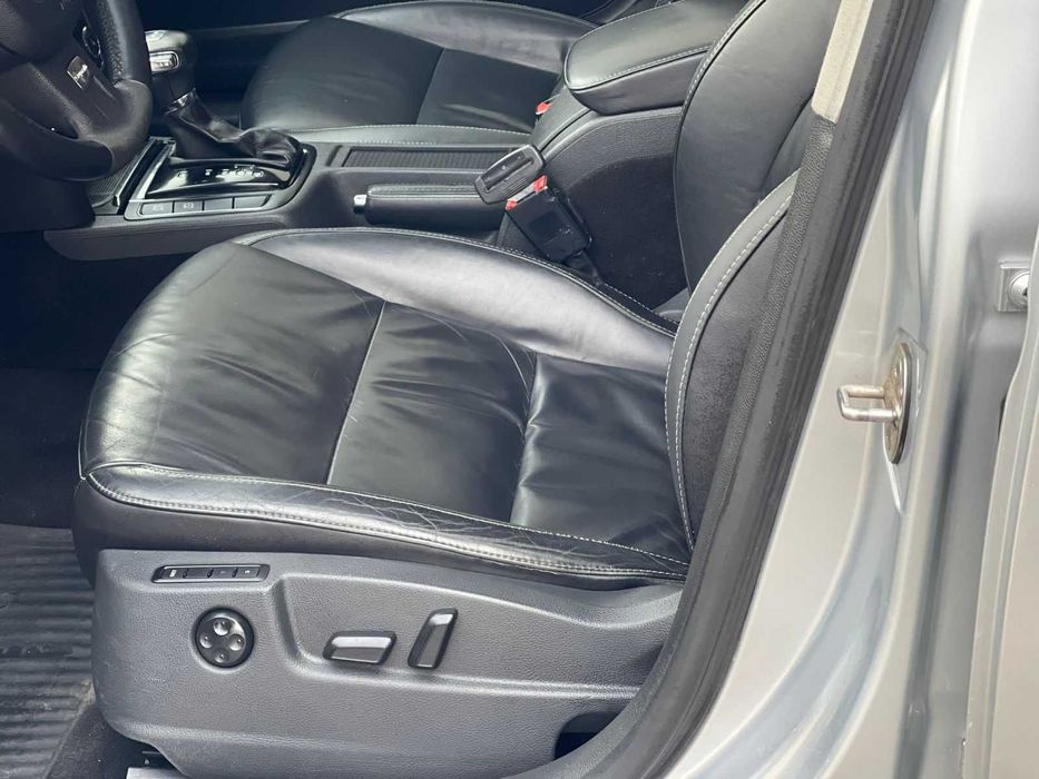 Продам Шкоду Суперб 2.0 дизель Автомат