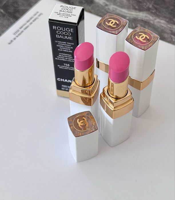 Бальзам для губ Chanel Rouge Coco Baume Shine