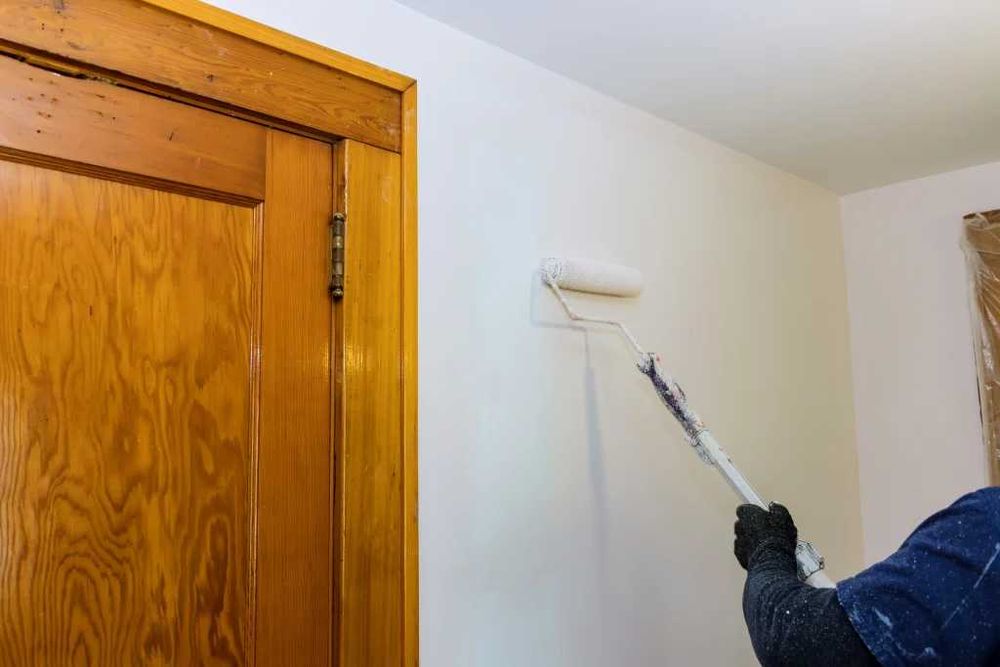 Fazemos pintura de interiores e exteriores! Aproveite a nossa campanha de Verão