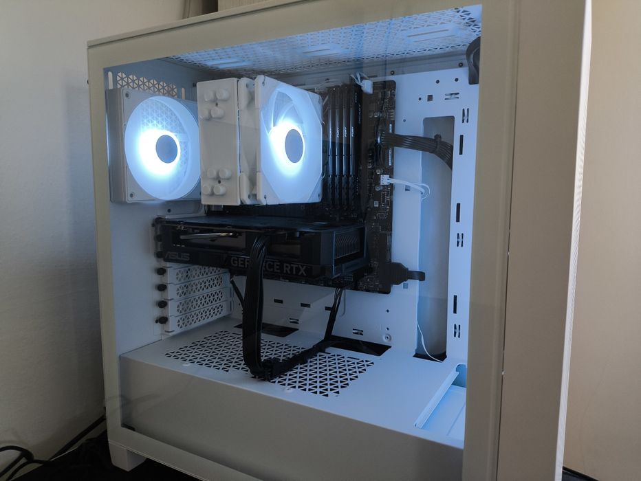 Iгровий ПК комп'ютер RTX 4060 / Ryzen 5 5600x / 32gb + монітор, килим