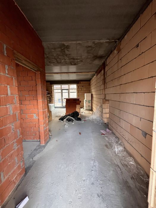 Сучасний таун в центрі Бучі. 100 м2, ділянка 1,7 сотки
