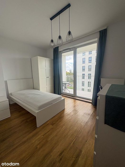 3 oddzielne sypialnie + osobno kuchnia |Winda | Balkon | Garbarska 18a