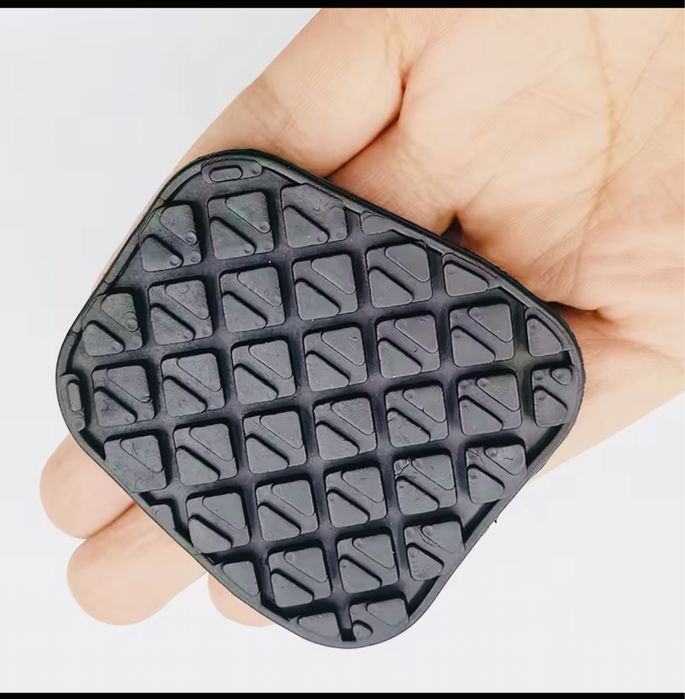 Накладка педали тормоз сцепление Mazda 2 3 5 6 CX 5 7 вантажівок