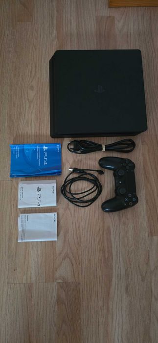 Vendo ps4  1TB como nova