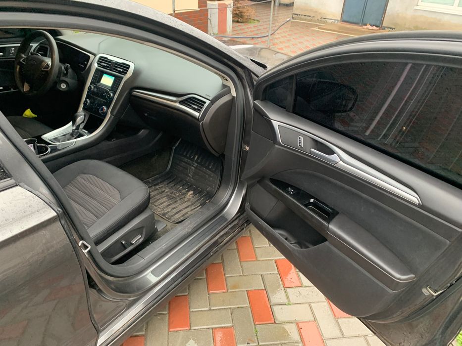 Продажа Ford fusion SE