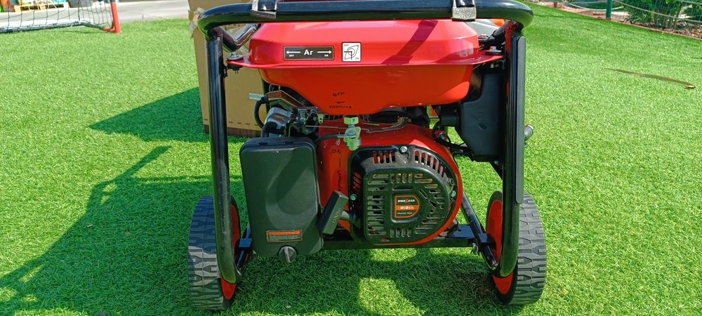 Gerador gasolina 2800W como novo