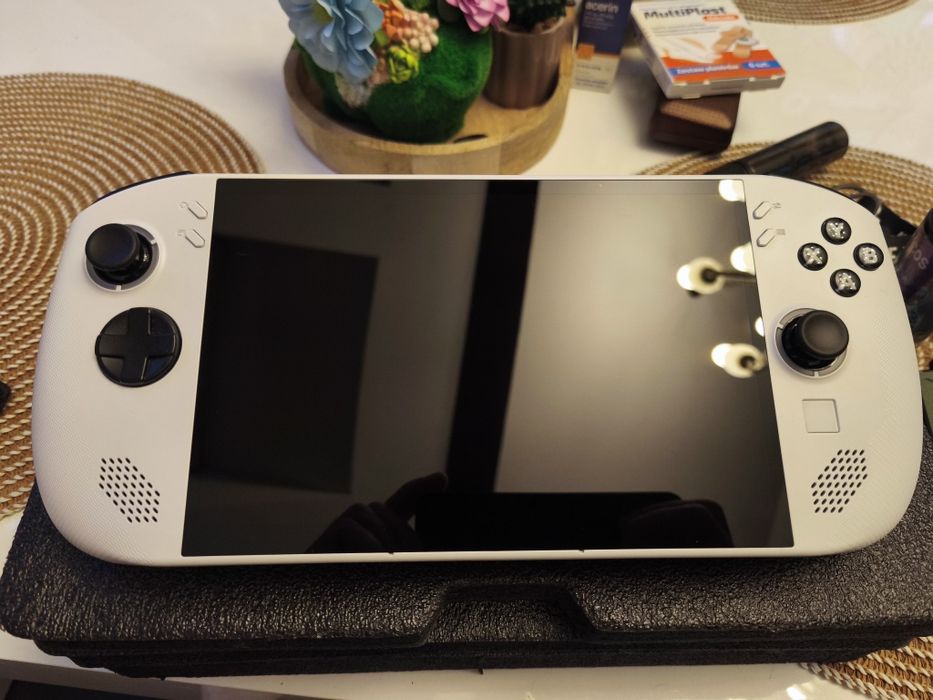 Lenovo Legion Go S 16/512 Steam OS