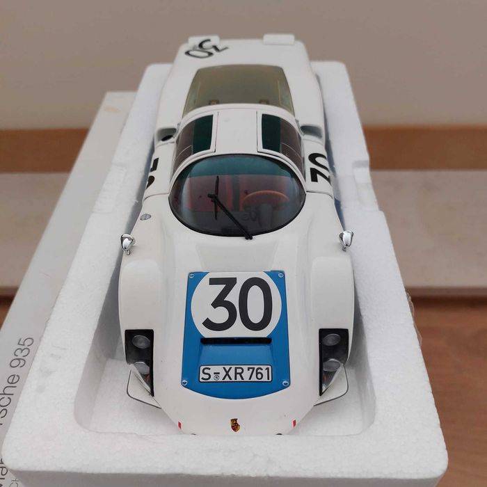 Miniatura Porsche 906 LE #30 Winner 24H Le Mans 1966 Minichamps 1