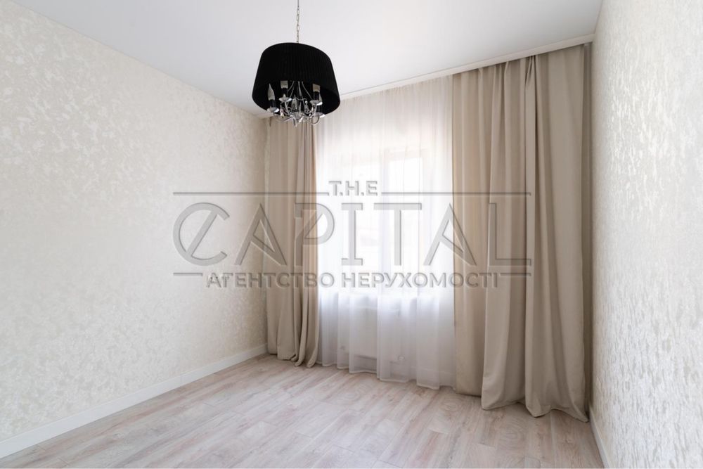 Продаж будинку Бровари / район Сади