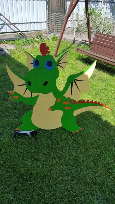 Фотозона динозавр для дитячого свята, на день рождения, декор