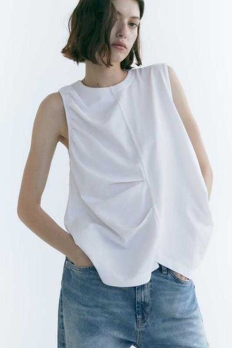 zara майка з вирізами