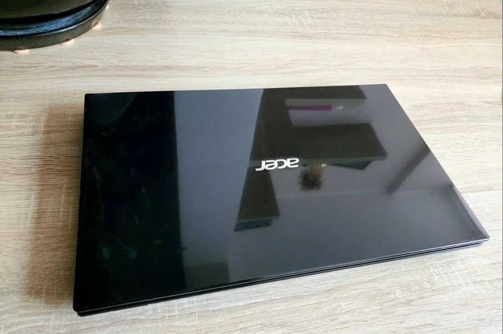 Acer V3-571g, core i7, 16gb, GT730m