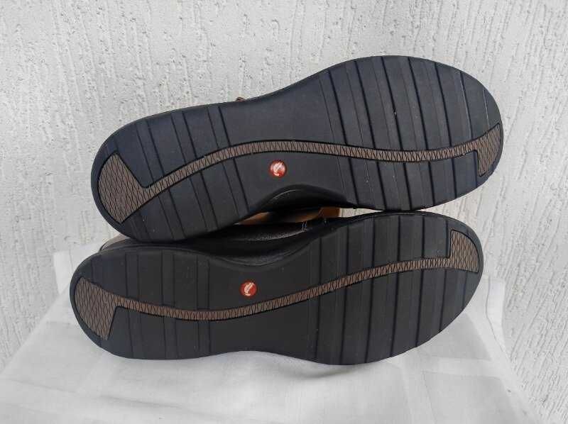Брендовие кожанние туфли Clarks unstructured р.40