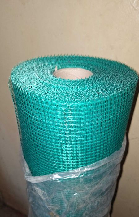 Сетка штукатурная армирующая.