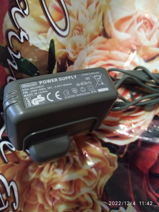 Зарядное устройство для Nintendo