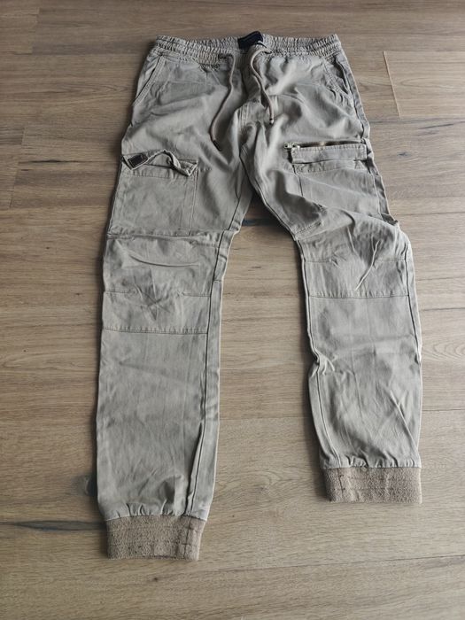 House brand spodnie joggers standard rozmiar M
