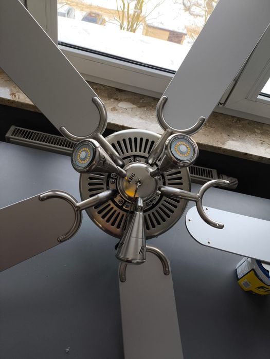 Żyrandol wentylator sufitowy Wiatrak