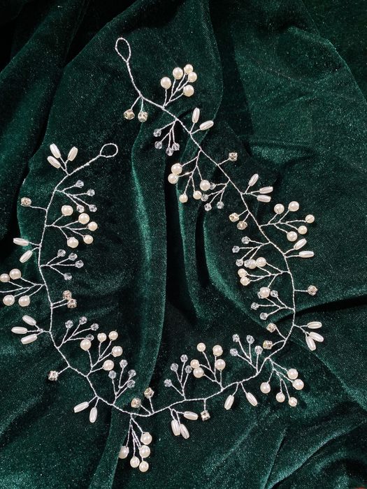 Прикраса на волося, свадебное украшение, свадебная прическа