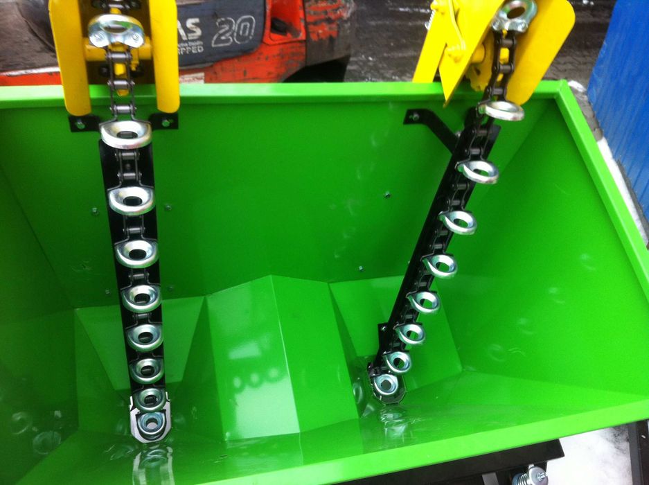 Картоплесаджалка з бункером добрива  1- 2-х рядна польська Bomet