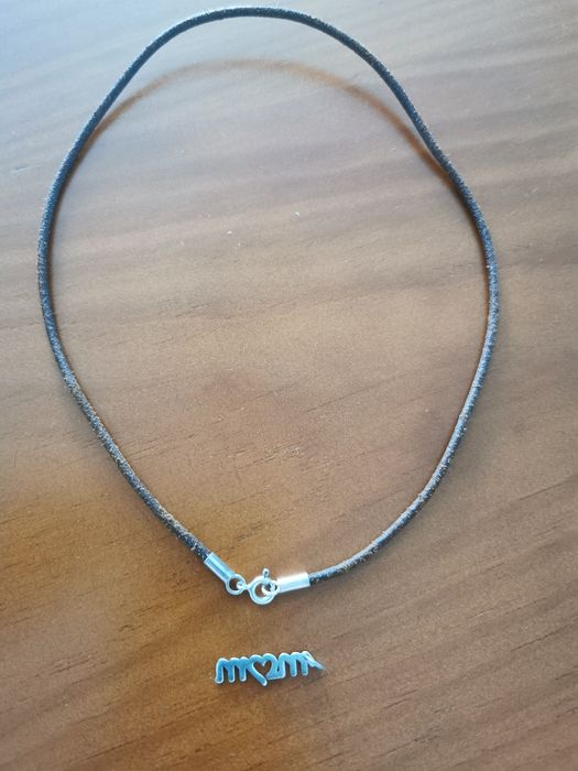 Fio em cabedal e prata e pendente de prata valor FIXO