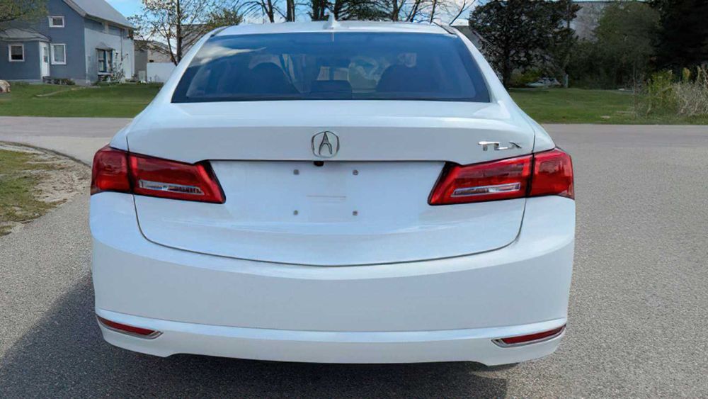 Acura TLX      2020