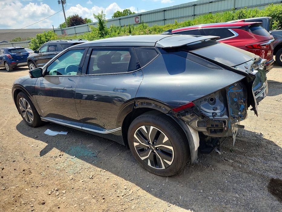 Kia EV6 2024 року з США